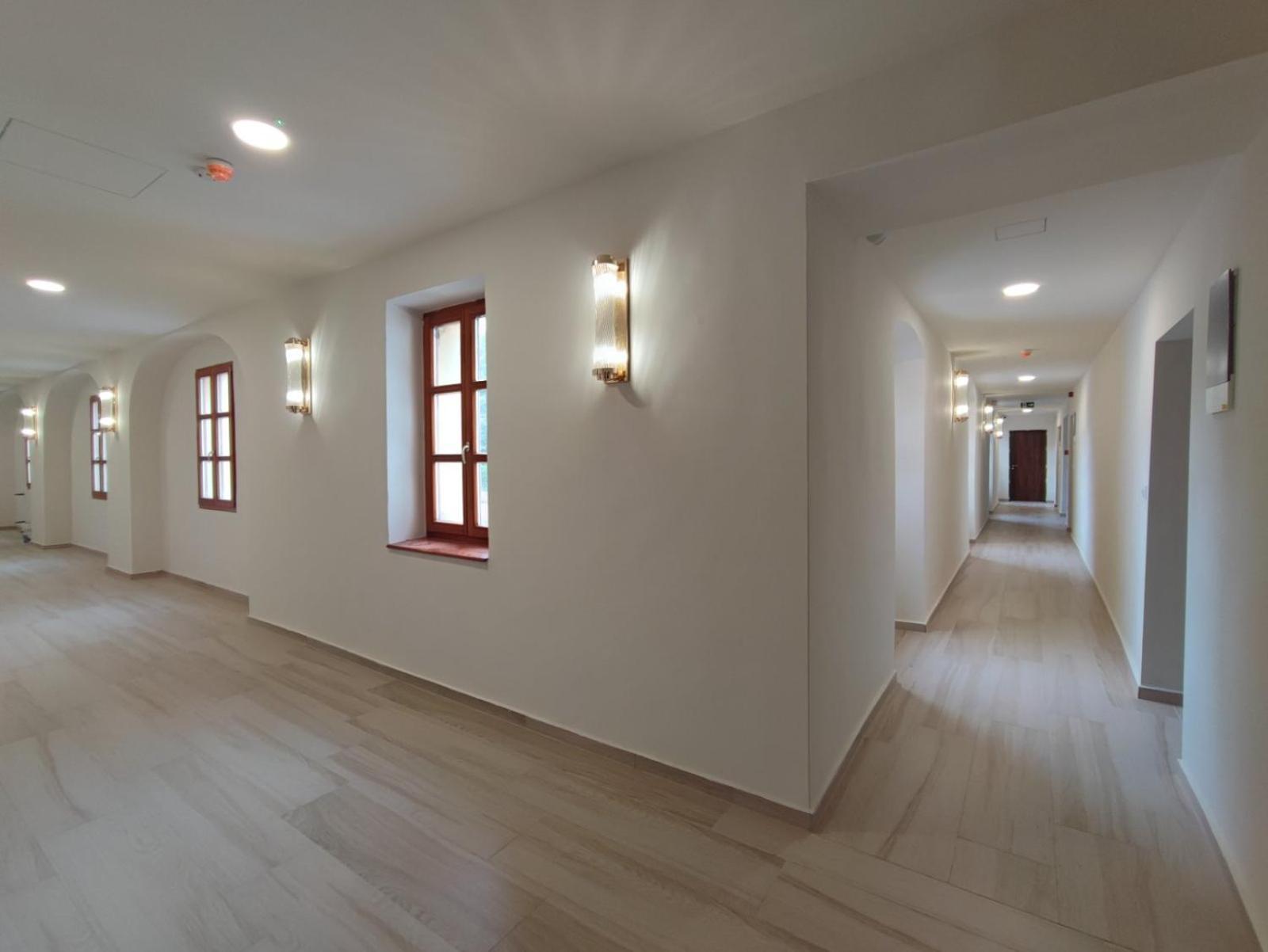 River Apartmanhaz Jászberény Εξωτερικό φωτογραφία