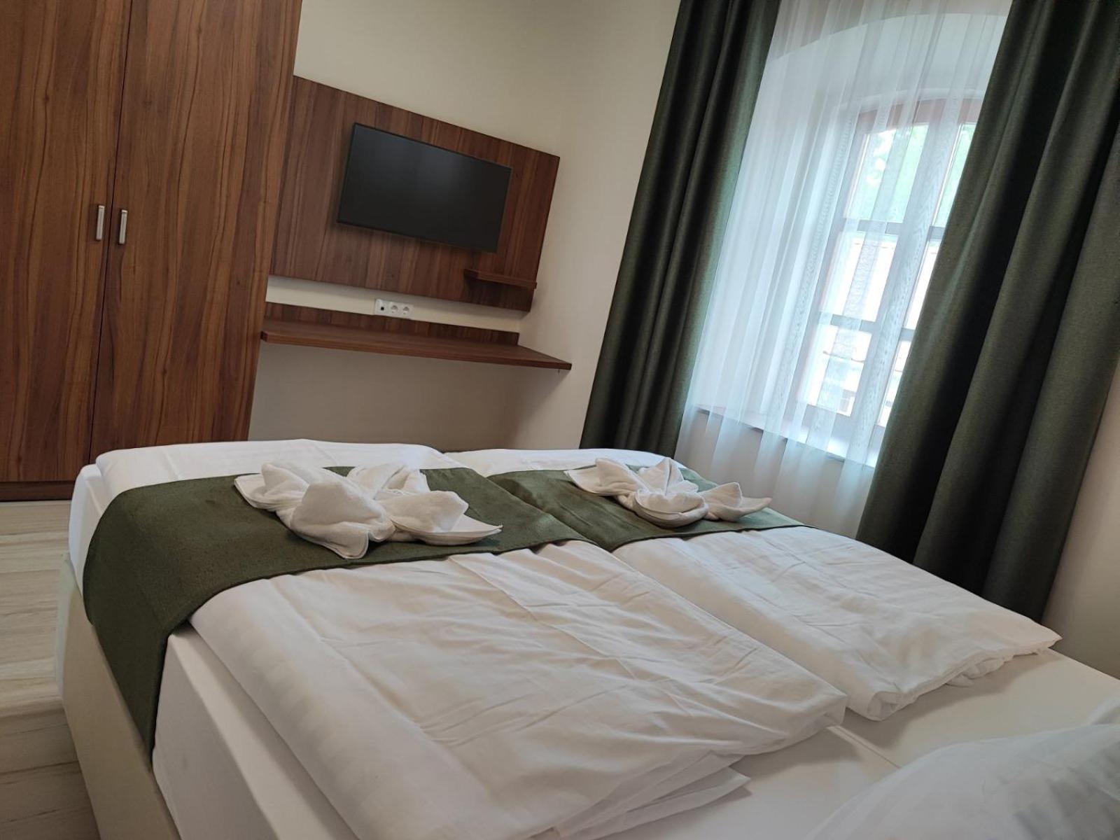 River Apartmanhaz Jászberény Εξωτερικό φωτογραφία